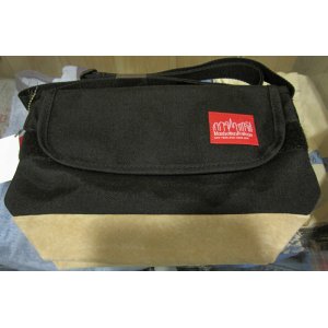 画像:  MANHATTAN PORTAGE(マンハッタンポーテージ)Suede Fabric Casual Messenger　XS-BLACK